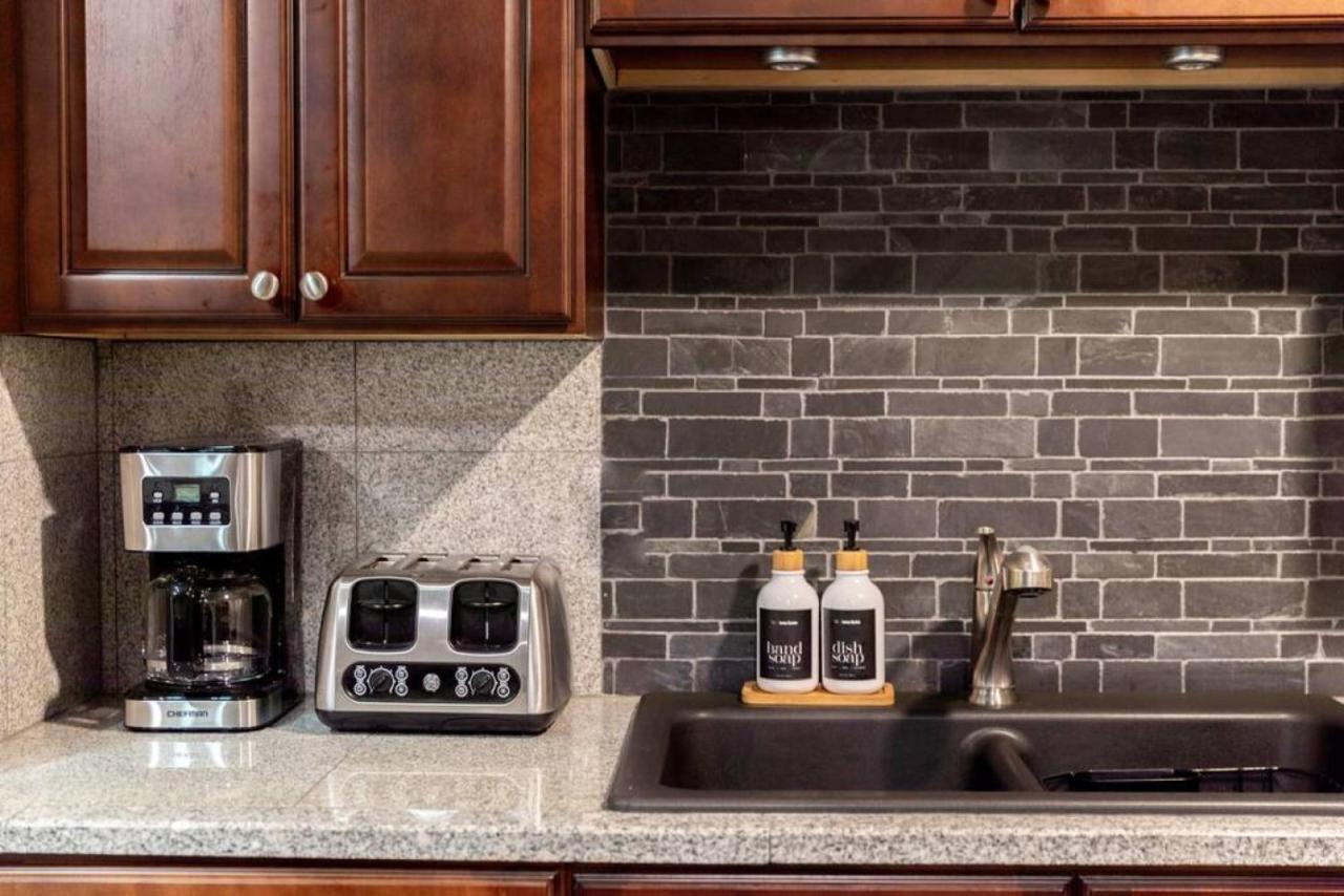 Downtown Nashville Condo, Walk To Broadway With Free Parking Exterior foto